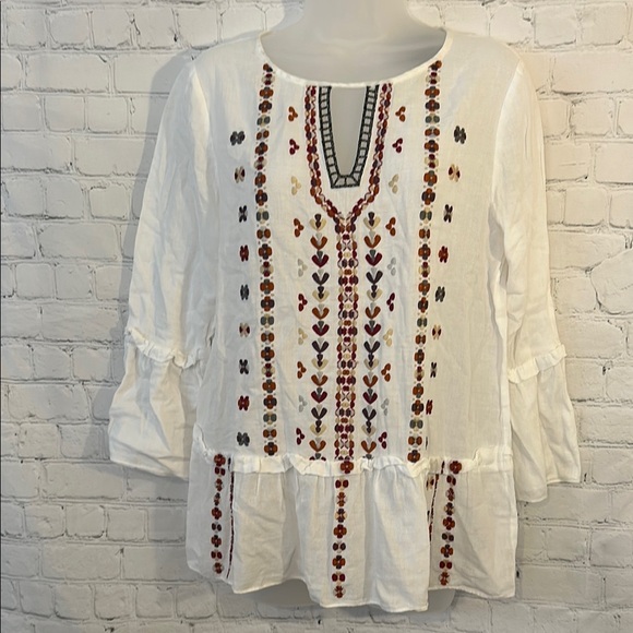 Laundry By Shelli Segal Tops - Laundry Embroidered White Boho Top